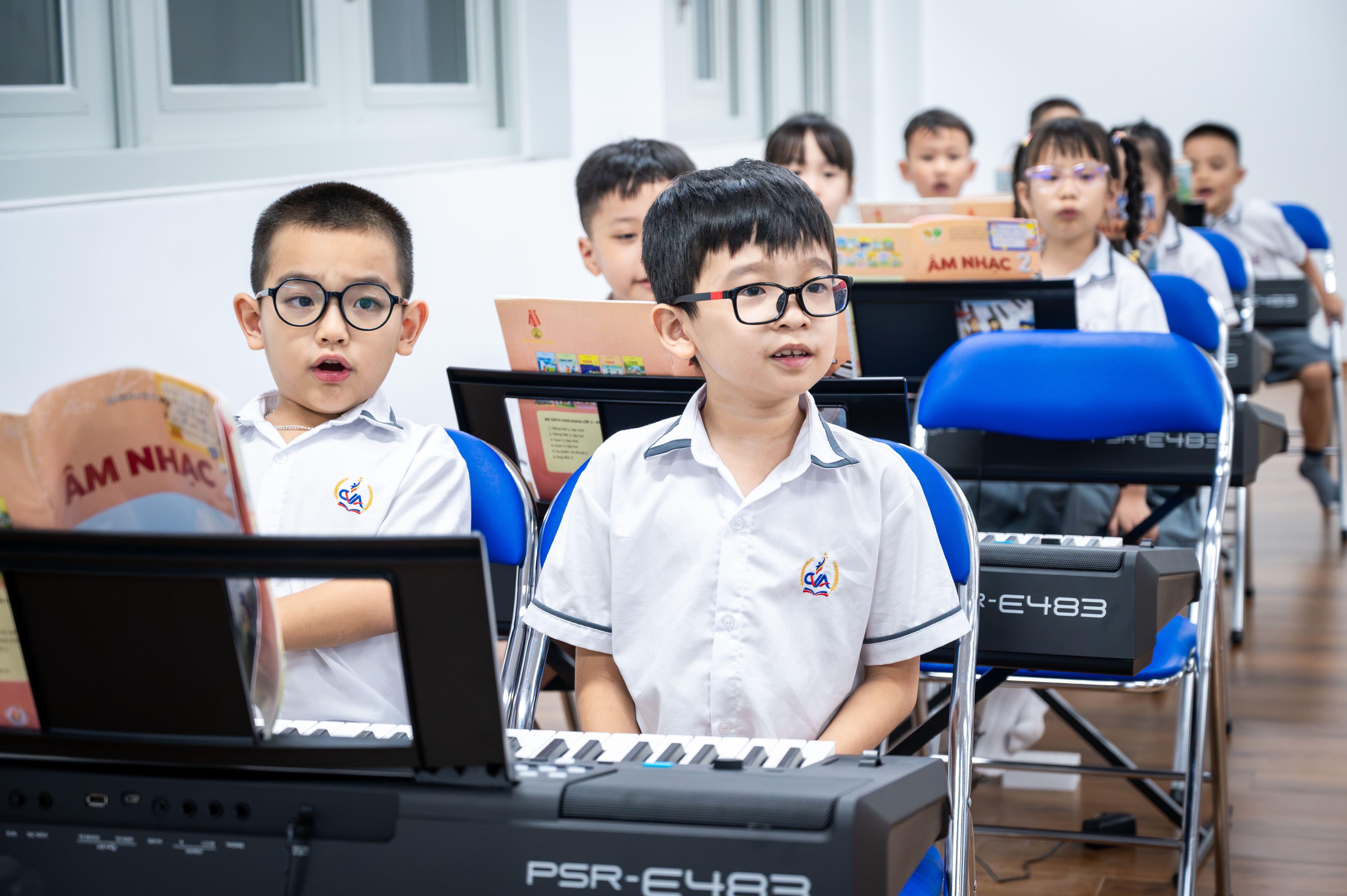 trường ảnh 16 trường ảnh 16