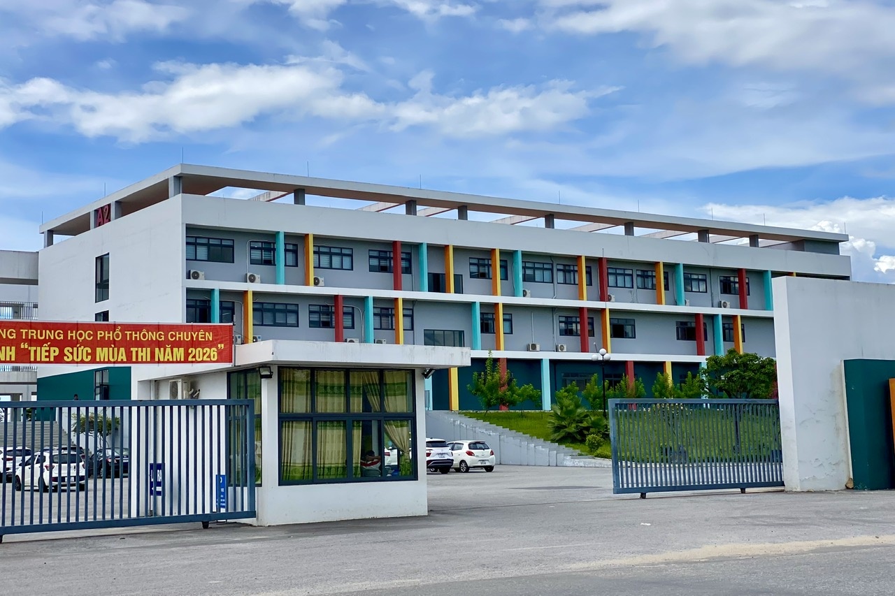 Chi tiết lịch thi lại của 328 thí sinh chuyên Tuyên Quang