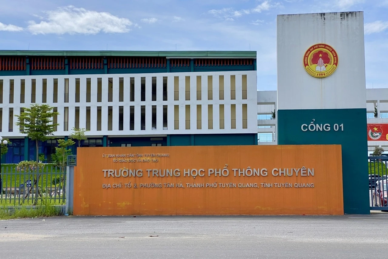 Bộ GD&ĐT nói về nguyên nhân gian lận thi ở Tuyên Quang, Quảng Trị