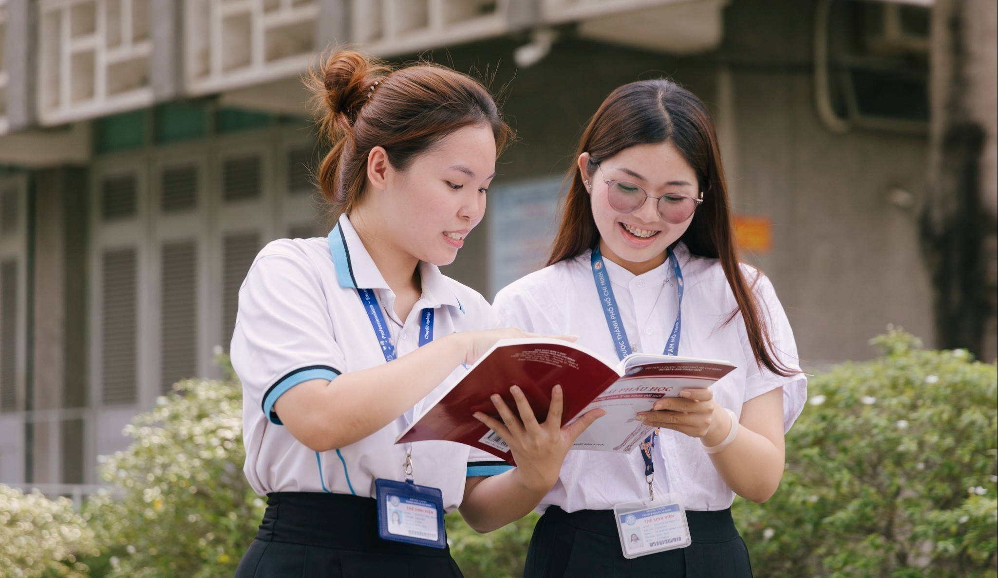 Bộ Nội vụ làm rõ tiêu chí thu hút sinh viên tốt nghiệp thủ khoa