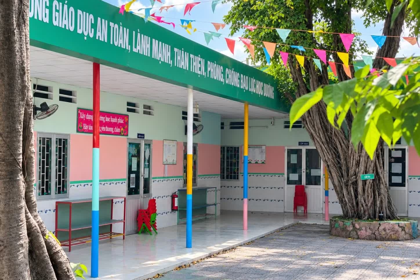 bảo mẫu ảnh 3