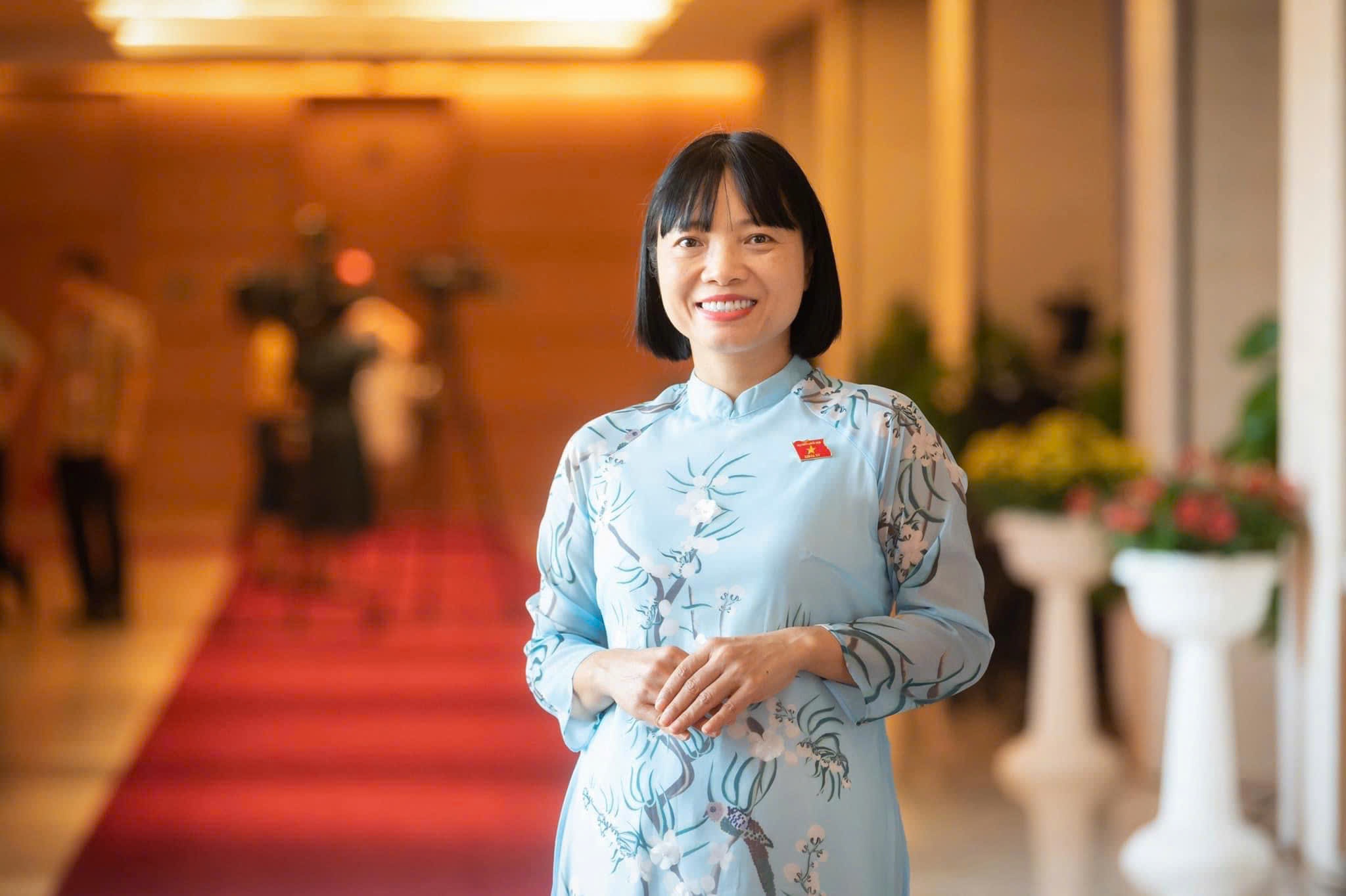 gi&aacute;o vi&ecirc;n ảnh 2