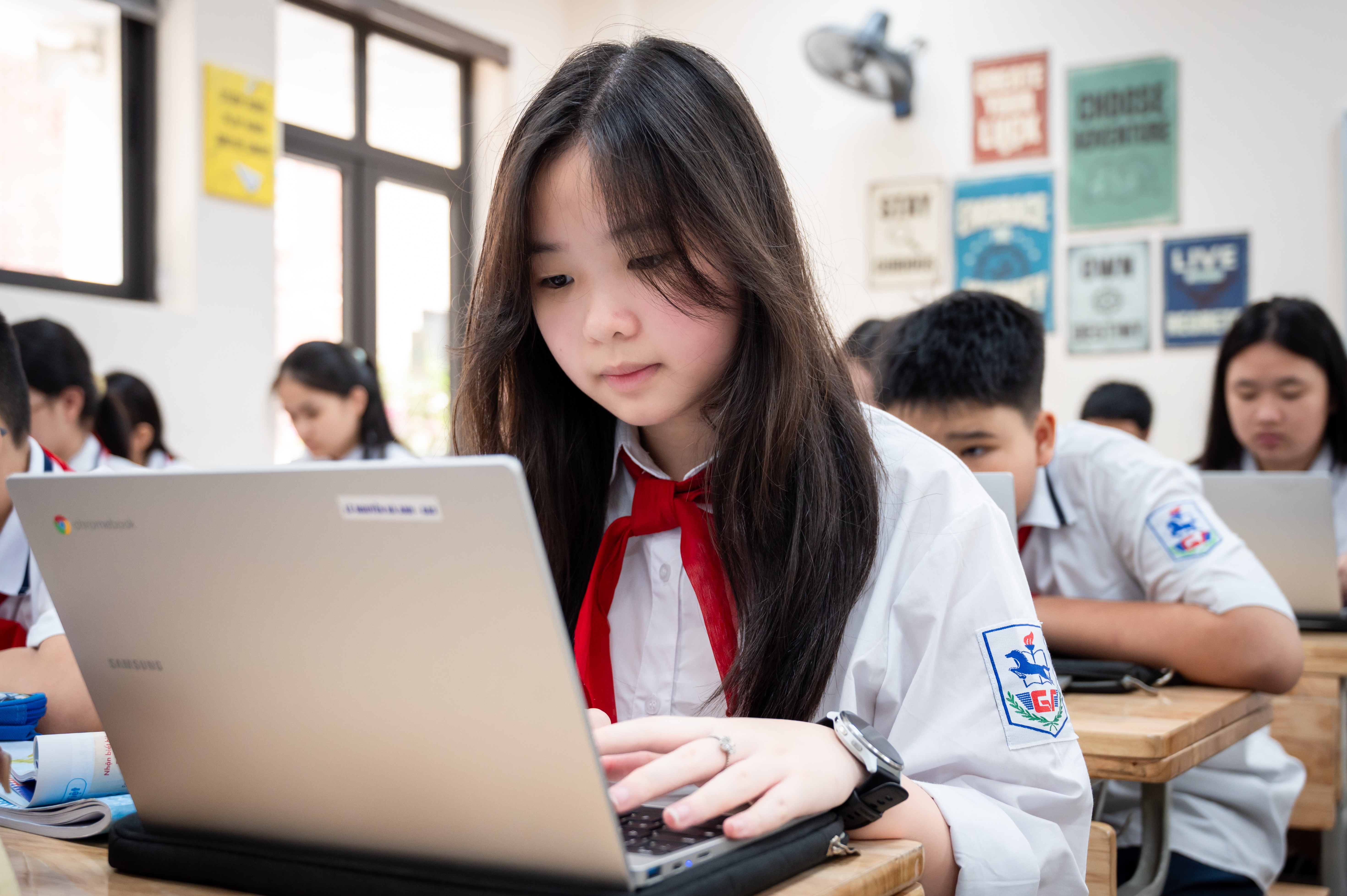 Học sinh lớp 6-12 có thể kiểm tra cuối kỳ trên máy tính