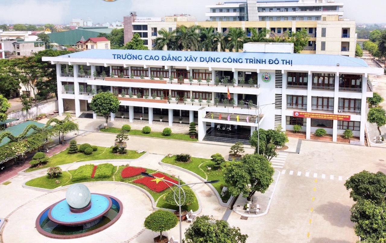 Bộ GD&ĐT sáp nhập, chuyển giao hàng loạt trường