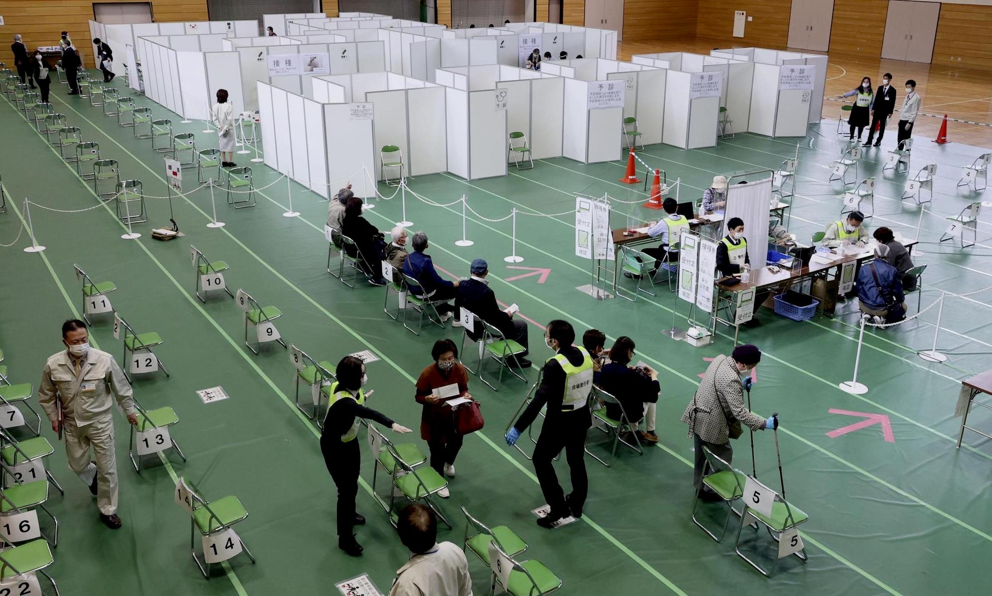 Nhat Ban dung su dung AstraZeneca anh 2