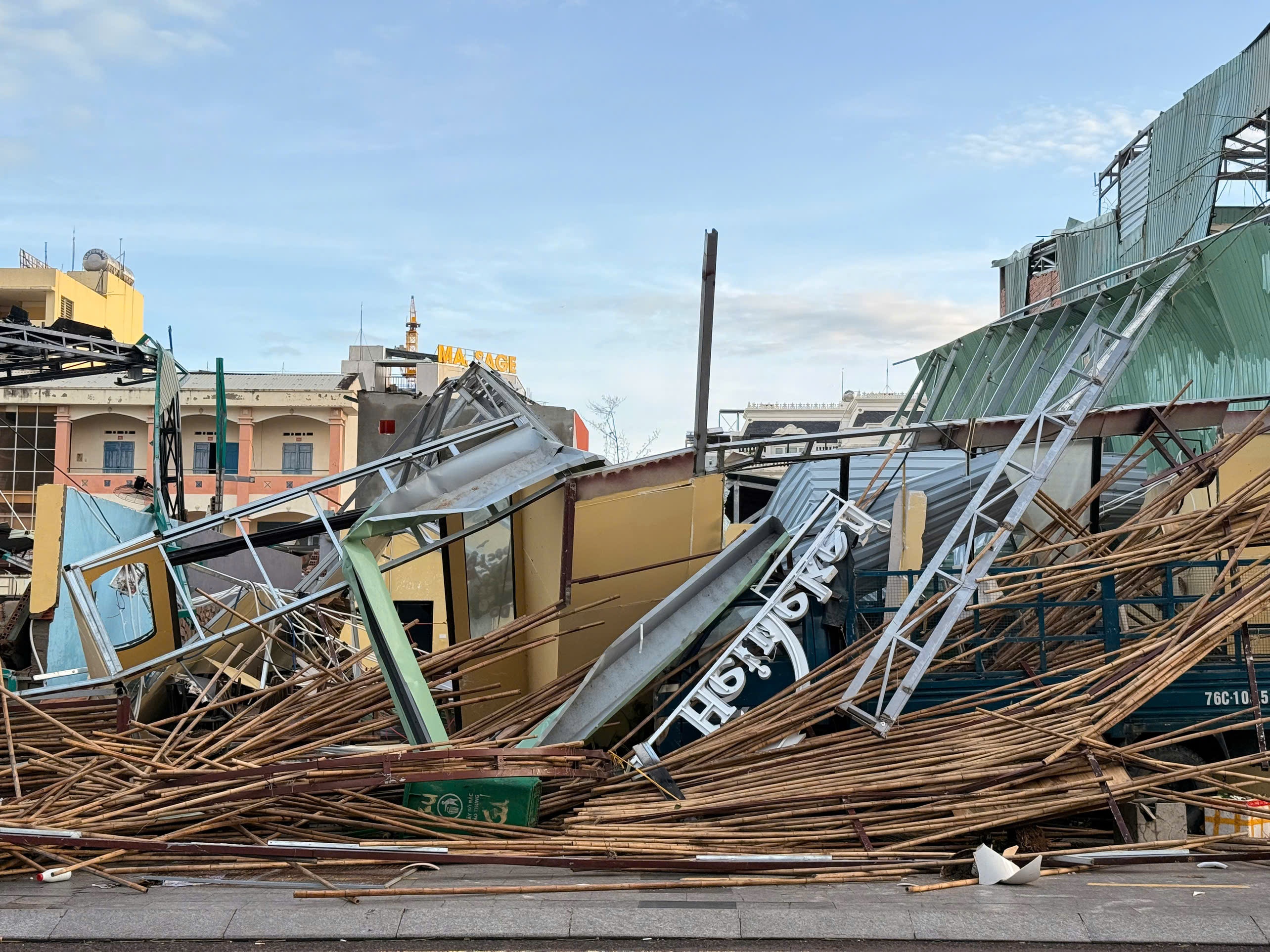 do nat sau bao anh 13