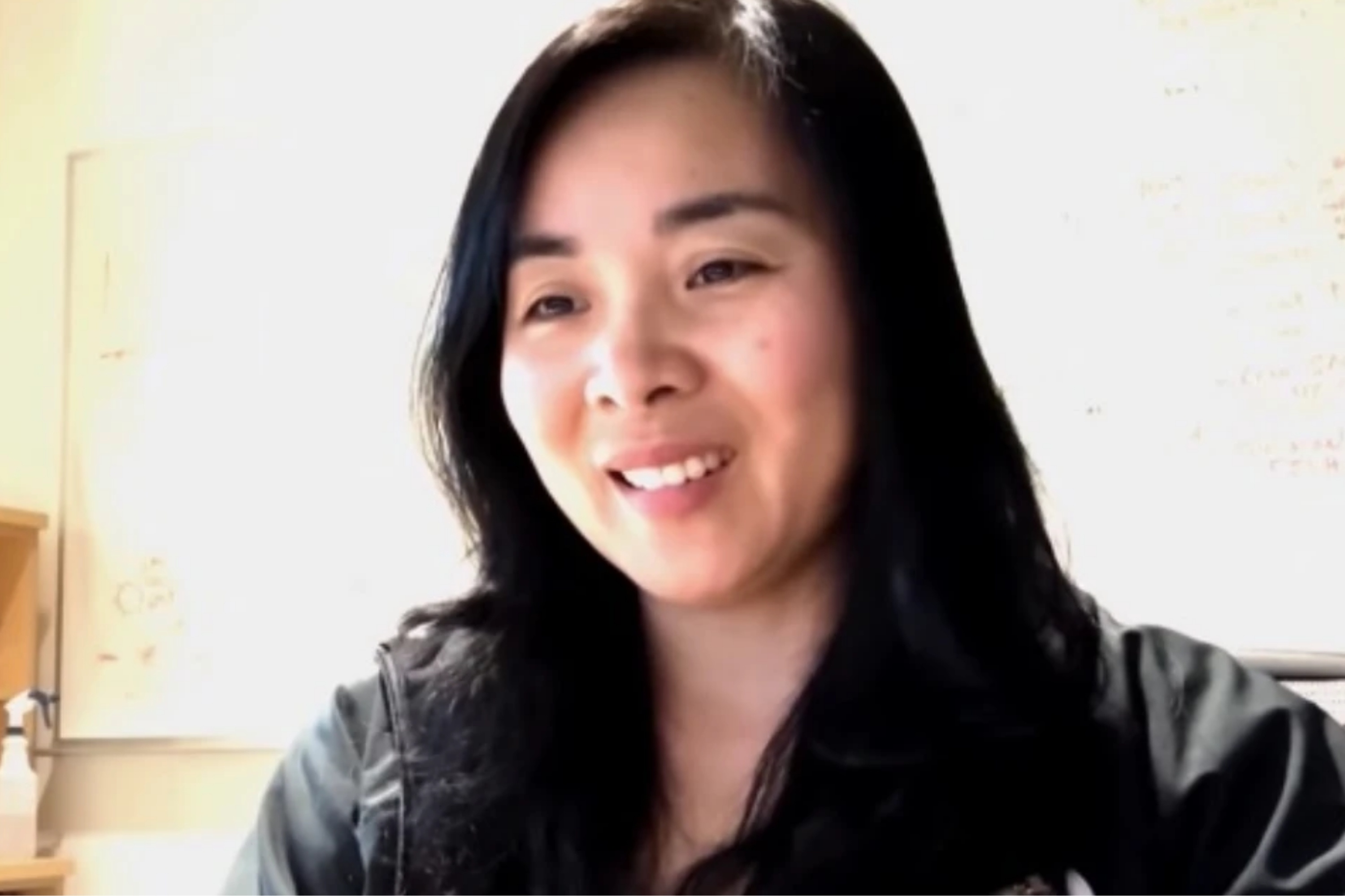 Cuu thi sinh Duong len dinh Olympia la PGS nghien cuu ung thu o My hinh anh