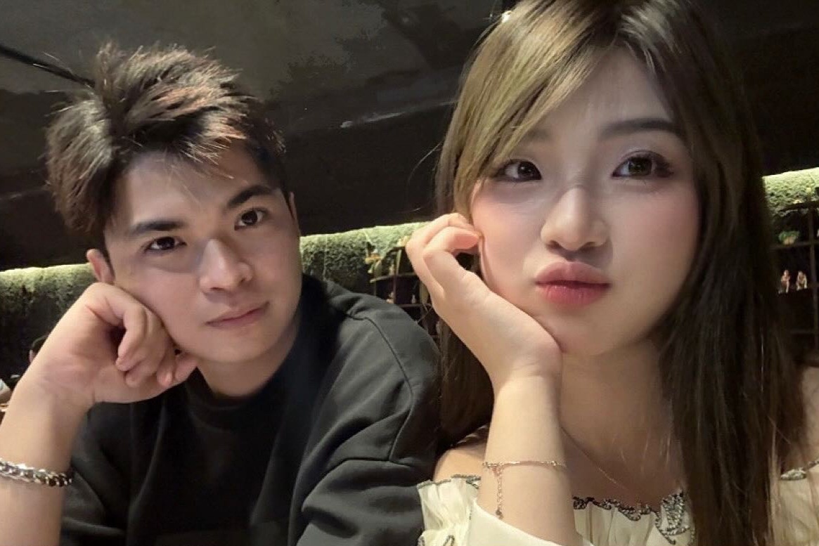 Ban hang o sieu thi, co gai duoc khach xin so mai moi cho con trai hinh anh