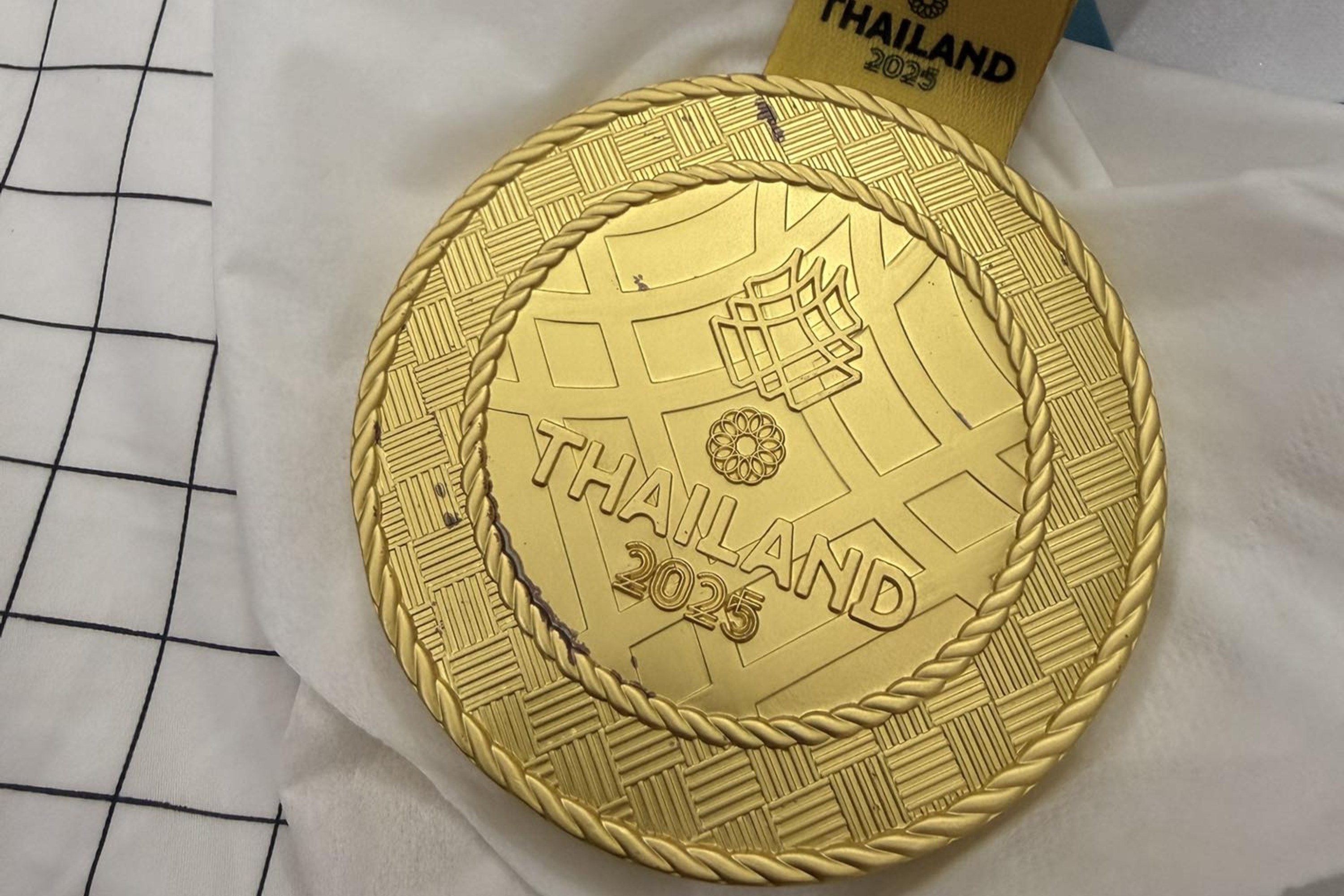 Huy chuong vang SEA Games 33 phai mau chi sau 2 tuan hinh anh