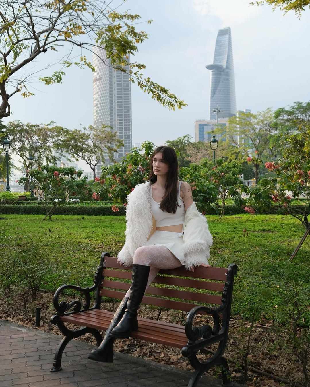 em gai cau thu anh 8