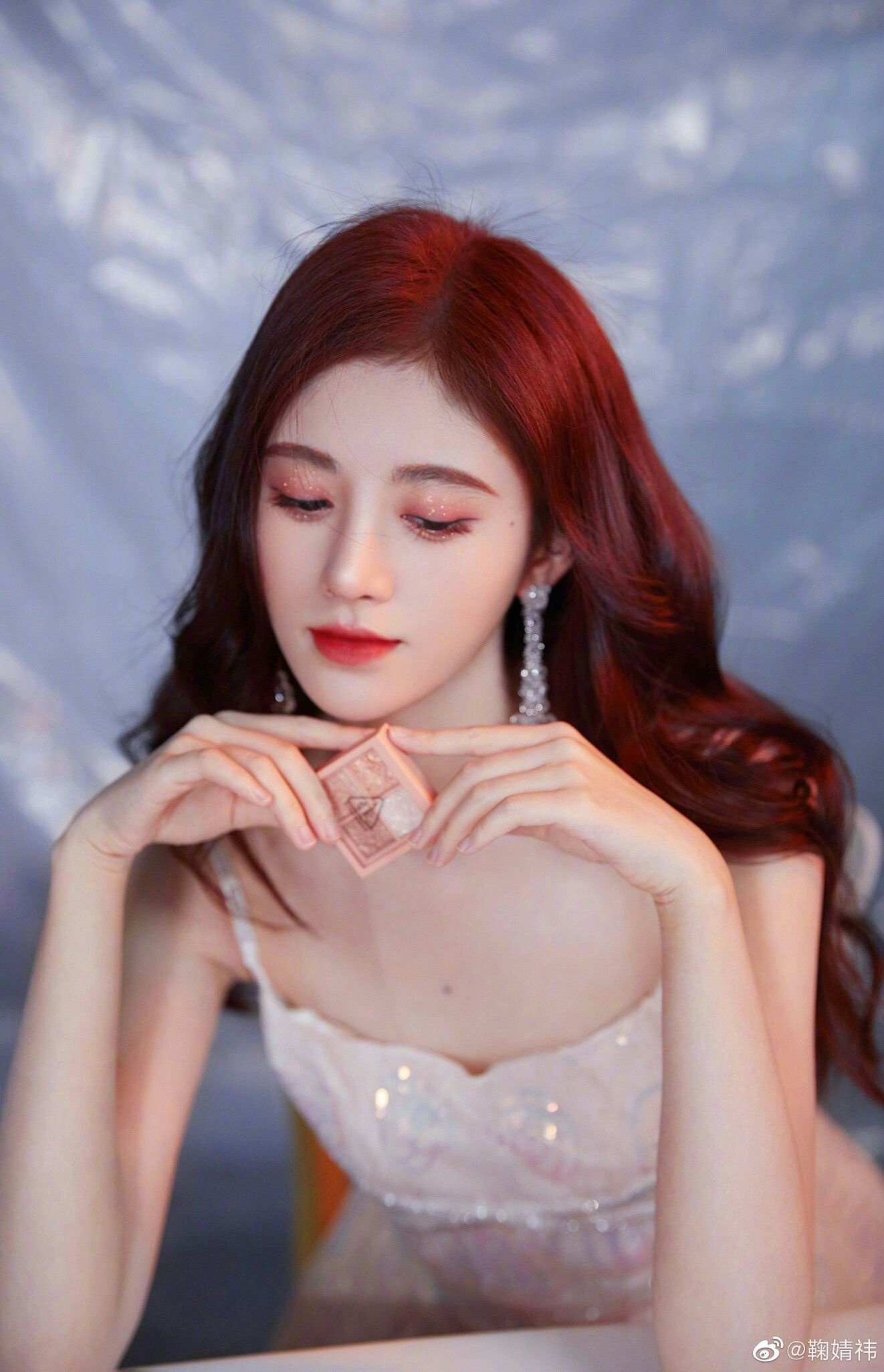 Scandal của mỹ nữ 4000 năm Cúc Tịnh Y ảnh 1 Scandal cua my nu 4000 nam Cuc Tinh Y anh 1