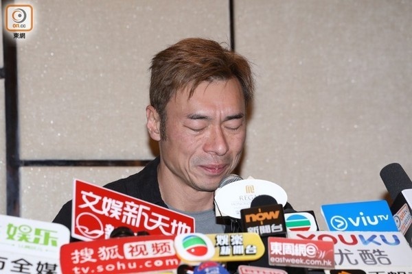 Sao nam ngoai tinh duoc tha thu anh 6