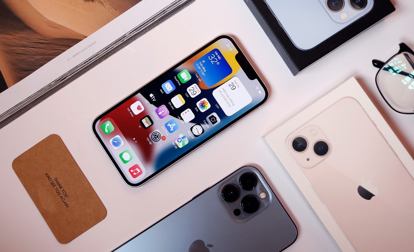 mua iphone 13 anh 1