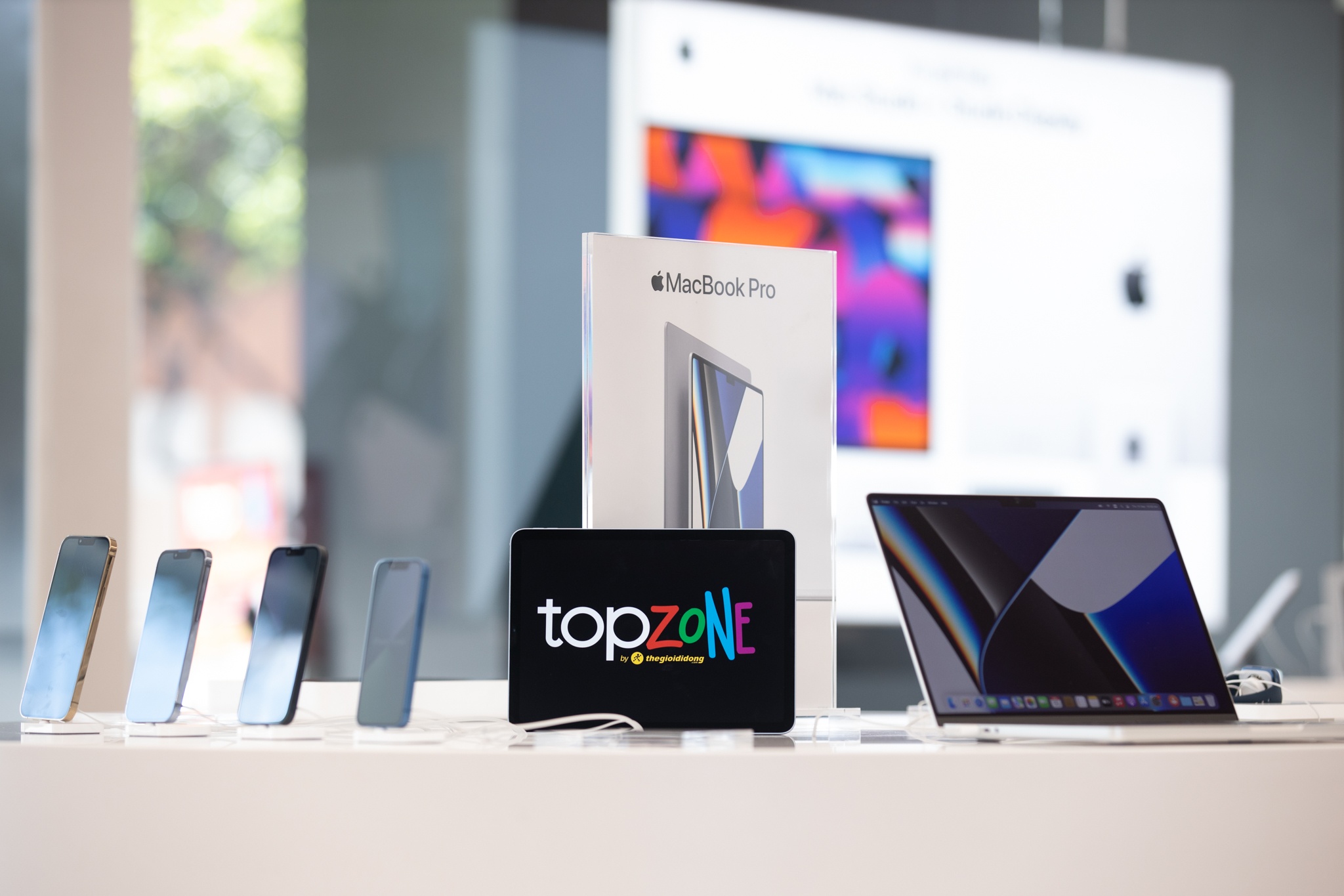 mo ban iphone 14 anh 2