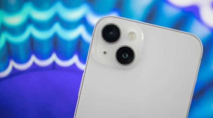 mo ban iPhone 14 anh 8