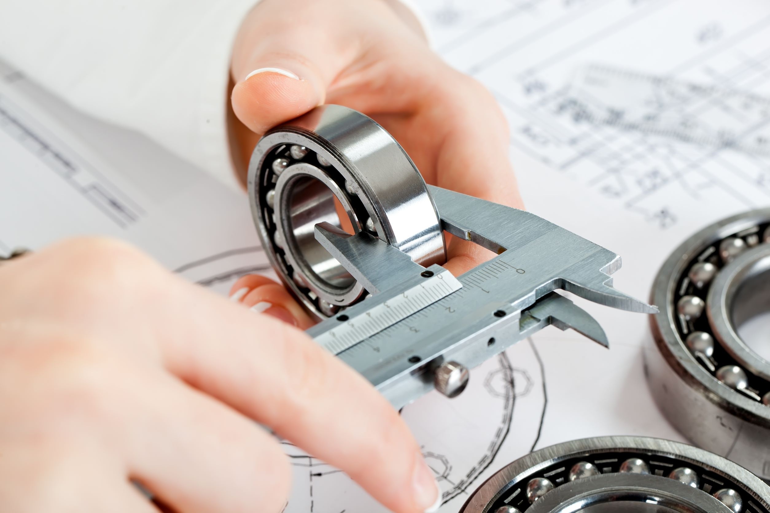 Bai toan phat trien cong nghiep vat lieu de nganh co khi but toc hinh anh