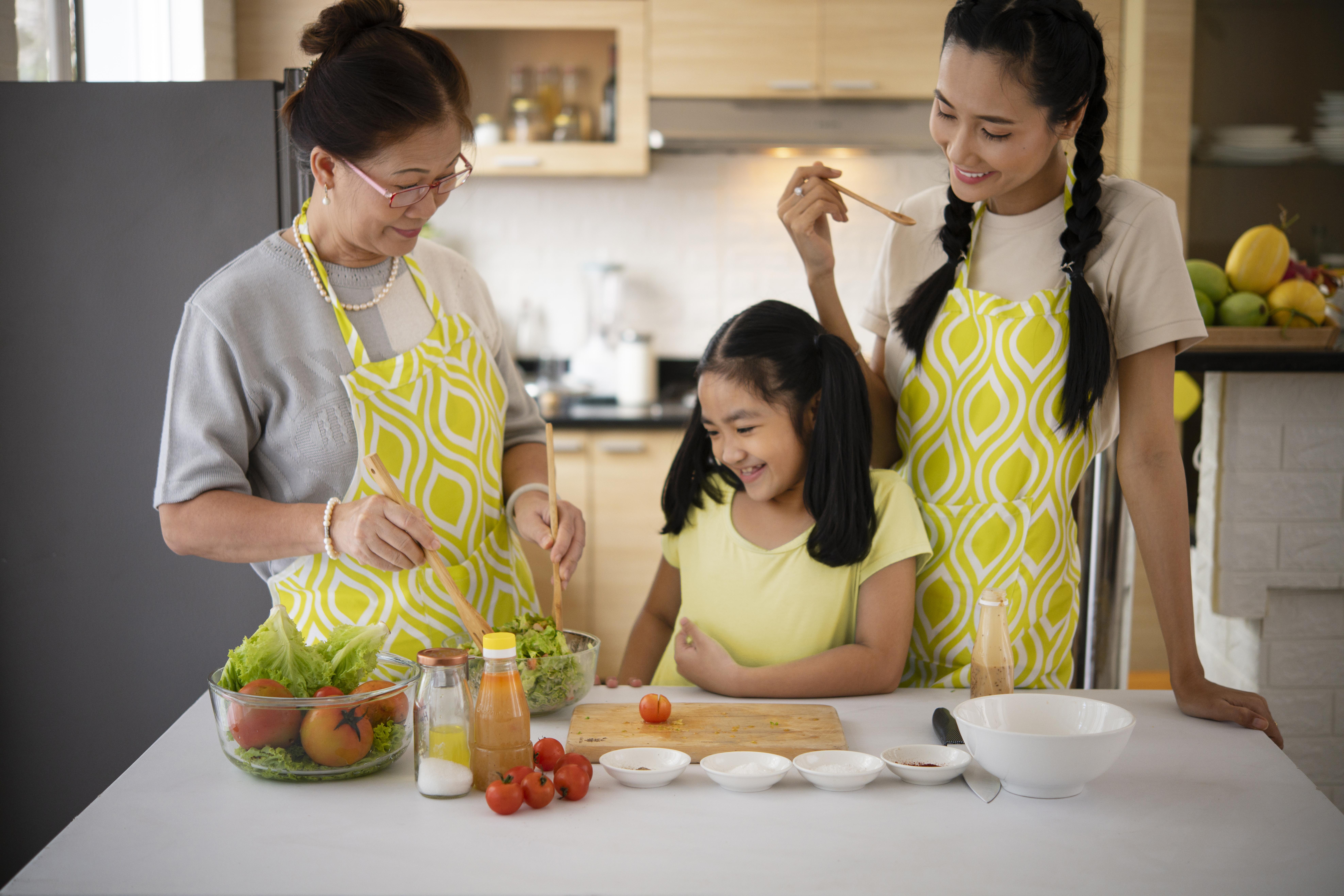 Montessori bếp Tết ảnh 2 Montessori bep Tet anh 2