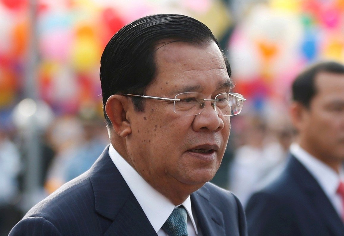 Dat do phu vaccine, Campuchia mo cua toan bo tu 1/11 hinh anh