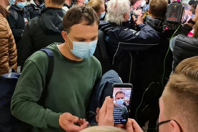 hoat dong doi lap anh 3