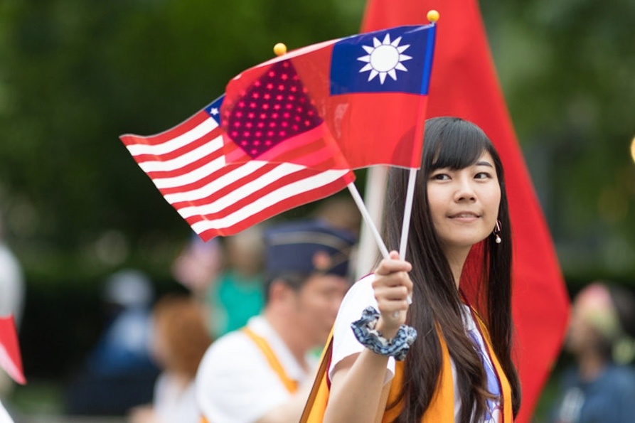 Bat chap Trung Quoc, 3 thuong nghi si My se tham Dai Loan hinh anh