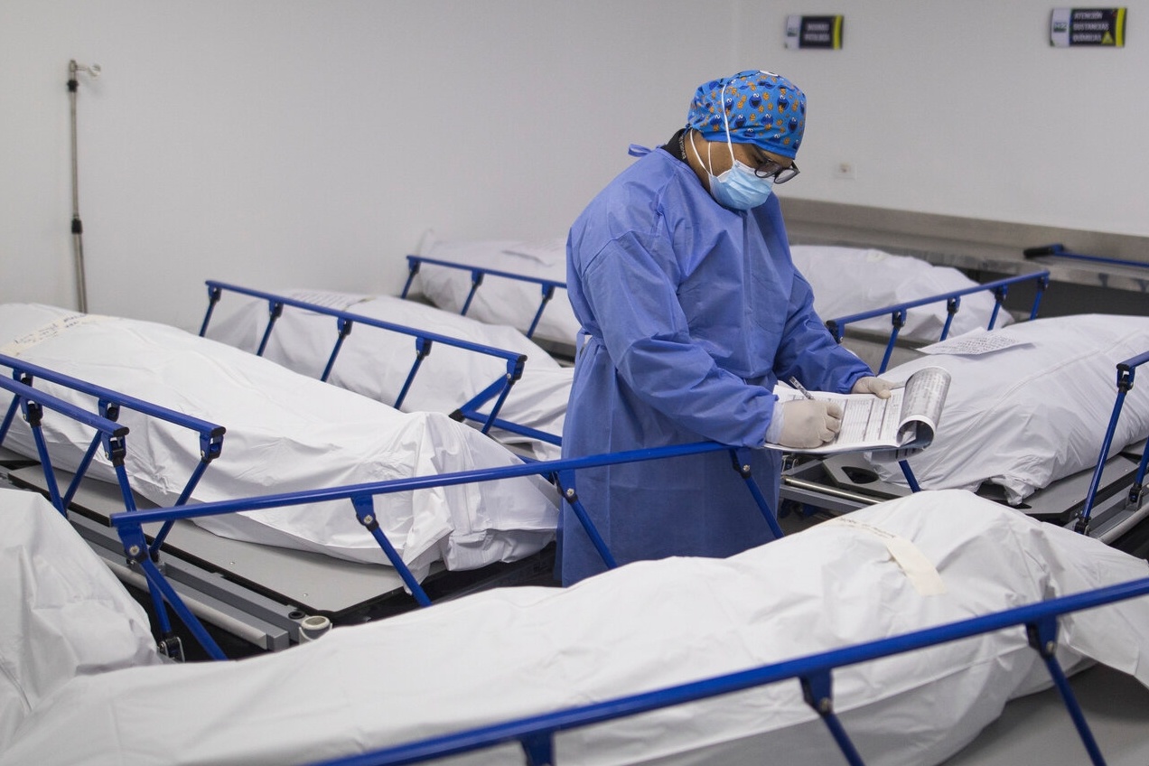 Dai dich dai dang o My Latin vi bat binh dang vaccine hinh anh