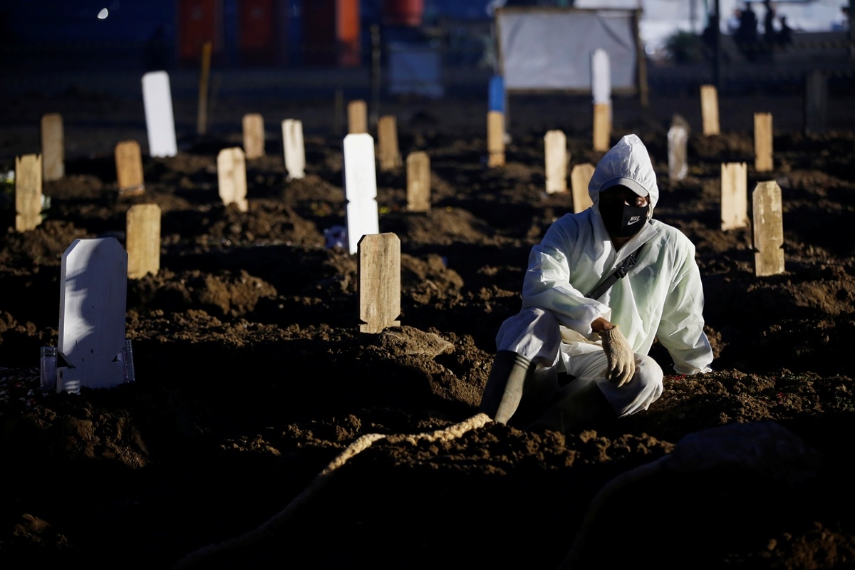 So nguoi chet vi Covid-19 toan cau cham moc 5 trieu hinh anh