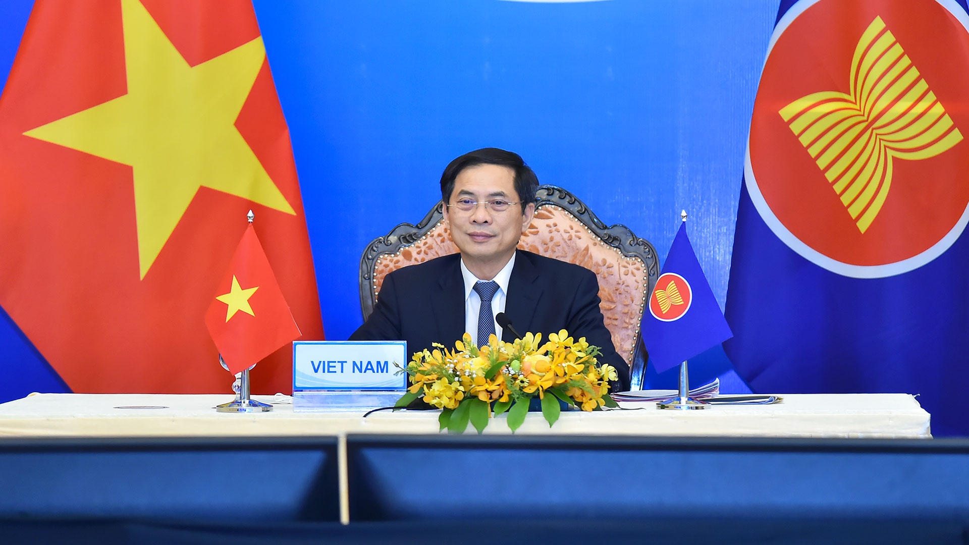 Viet Nam hoan nghenh bo truong Brunei lam dac phai vien ve Myanmar hinh anh