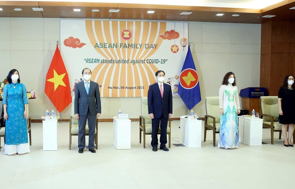 thanh lap ASEAN anh 1