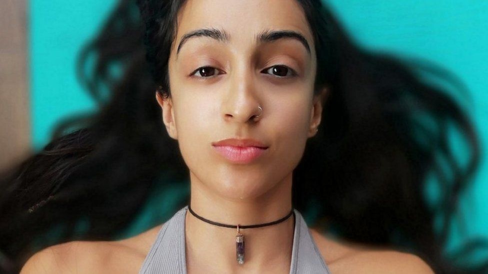 Nguoi mac Covid-19 keo dai: 'Toi phai chon giua di va noi' hinh anh