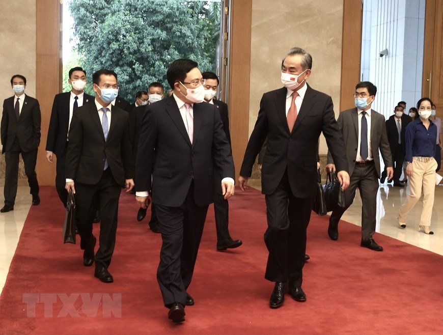 Ngoai truong Vuong Nghi anh 2