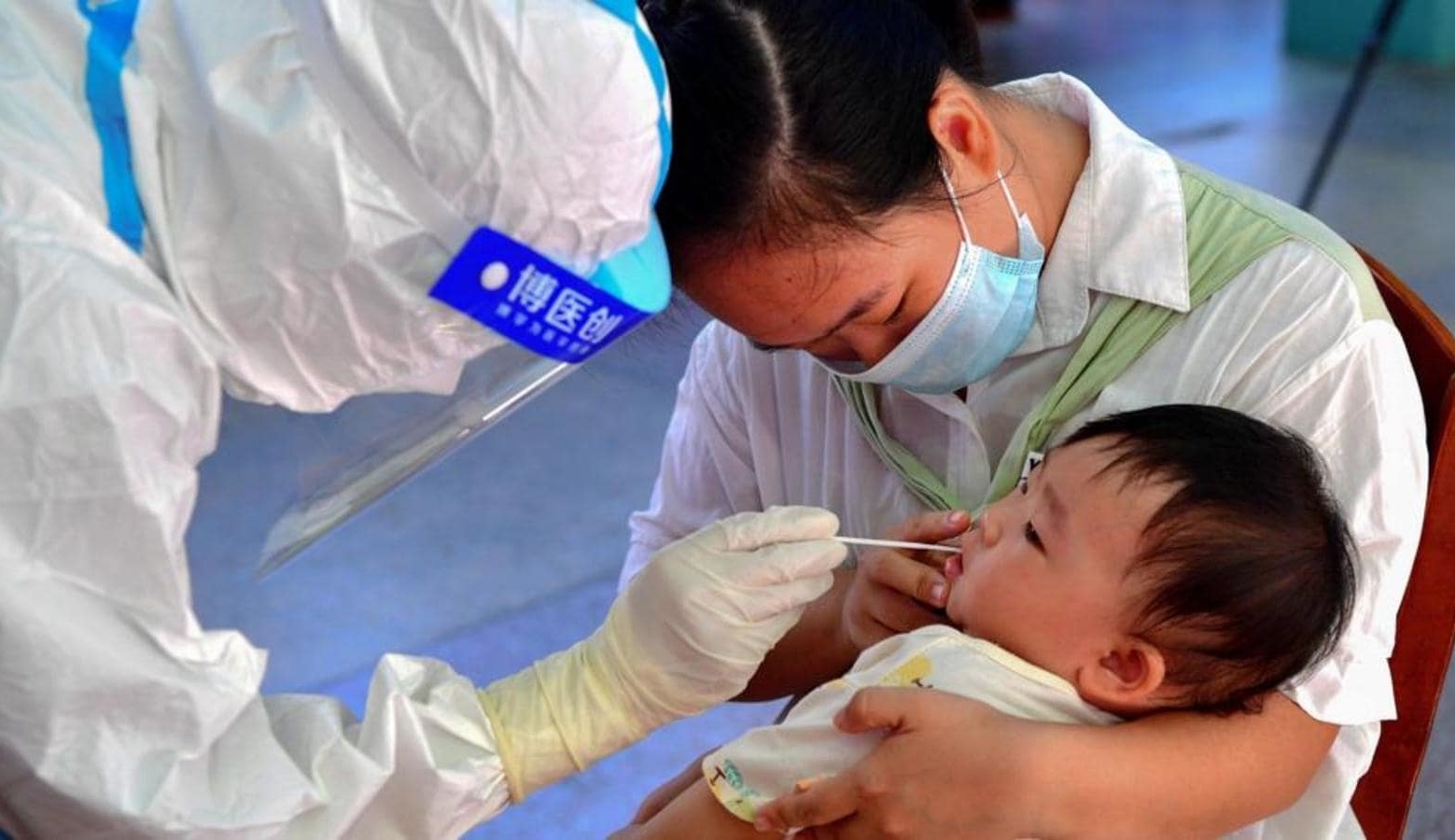 O dich lon nhat sau khi Trung Quoc tuyen bo kiem soat bien chung Delta hinh anh