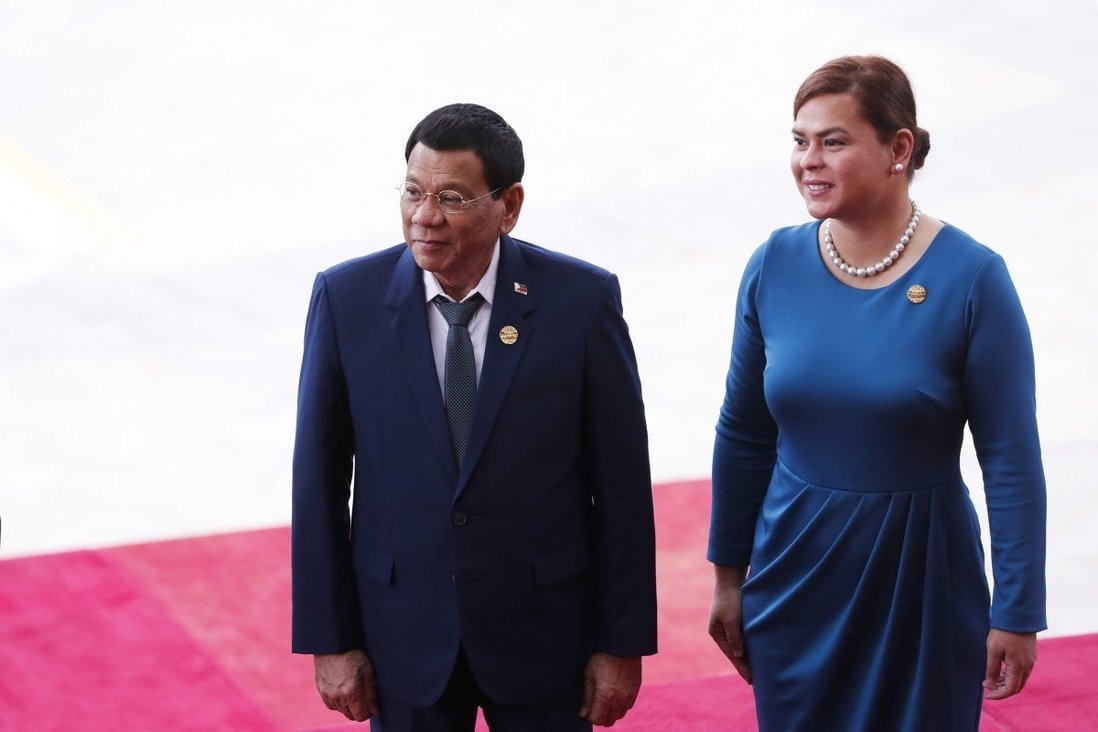 Con gai ong Duterte lien minh voi con trai nha doc tai Philippines hinh anh