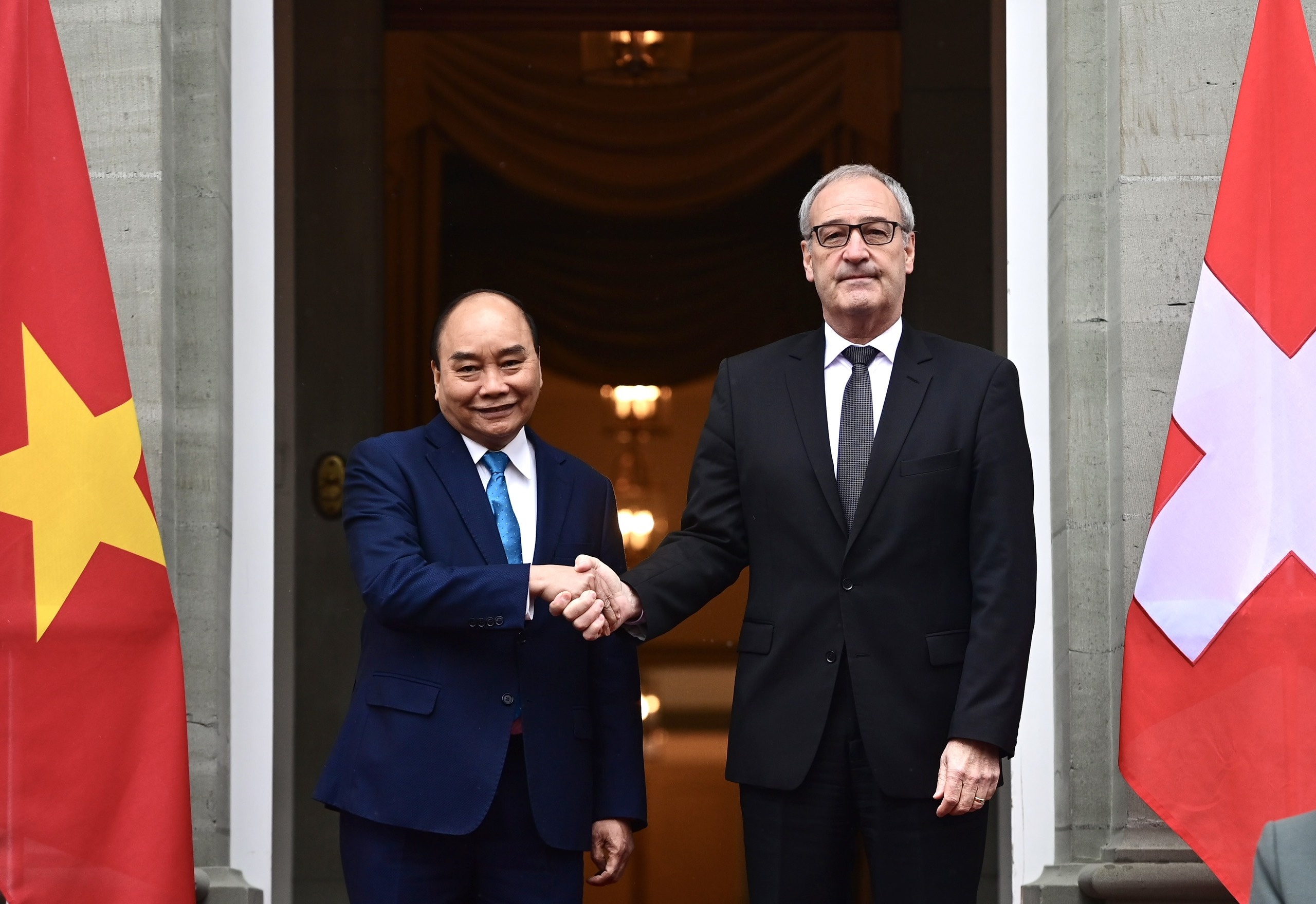 cong du Thuy Si anh 5