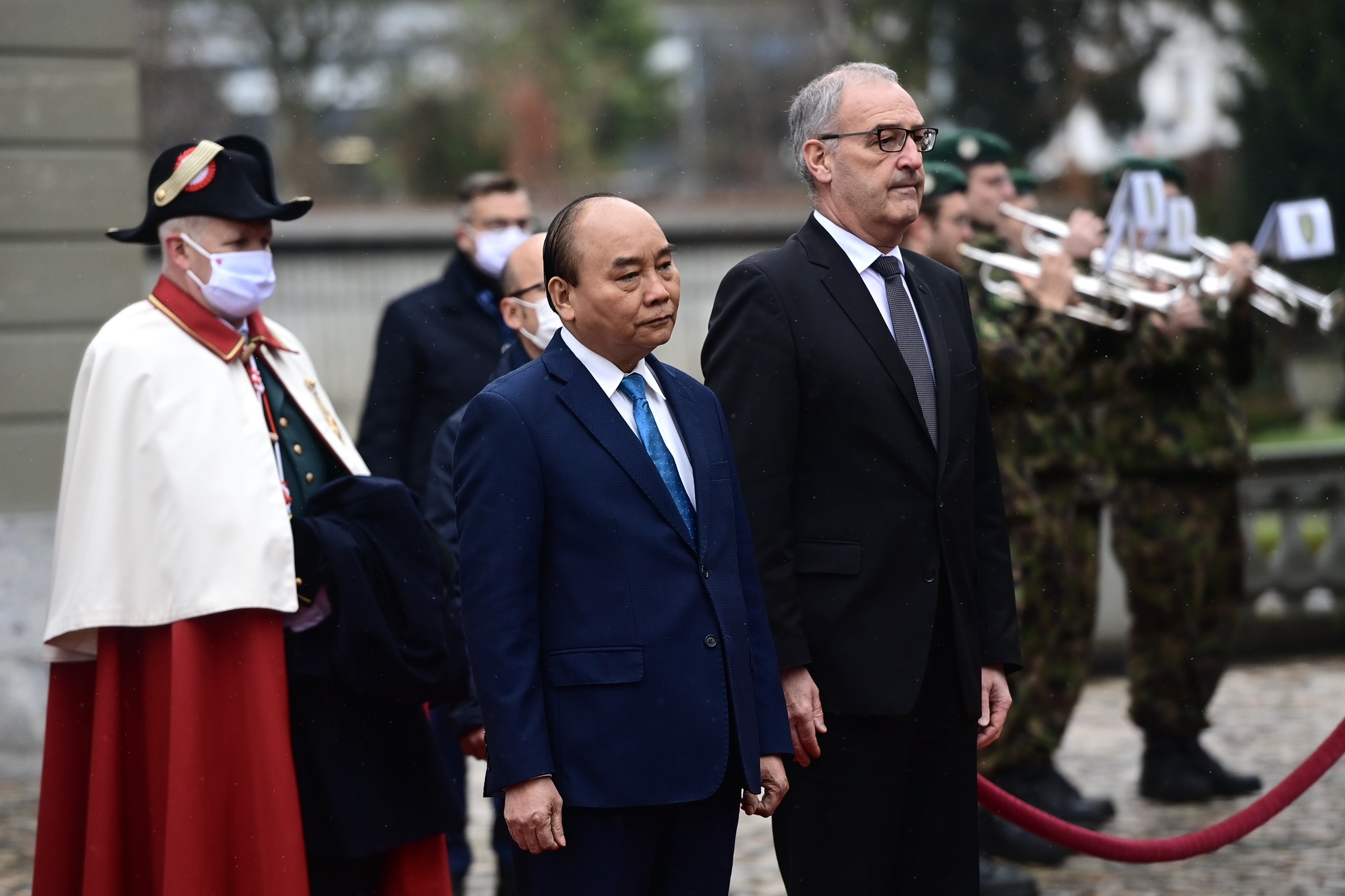 cong du Thuy Si anh 4