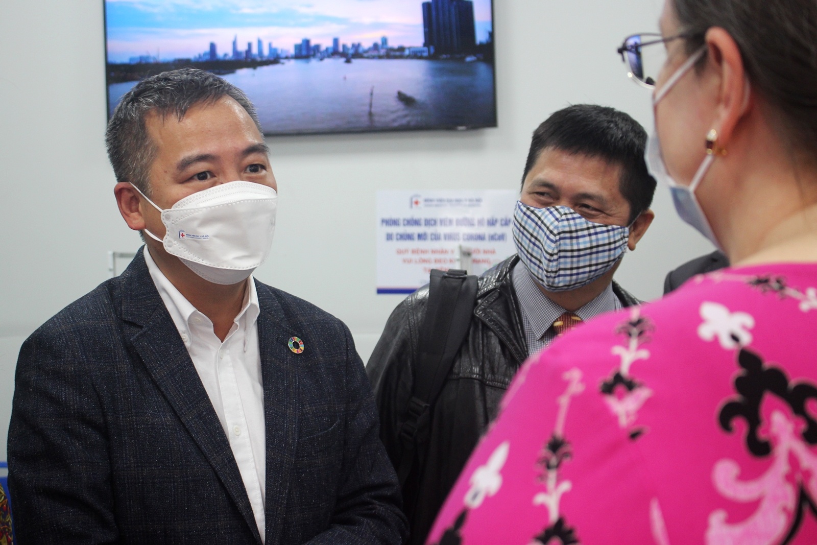 hop tac Viet - My anh 9