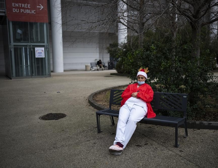 So ca nhiem moi o Phap vuot moi ky luc tai chau Au hinh anh