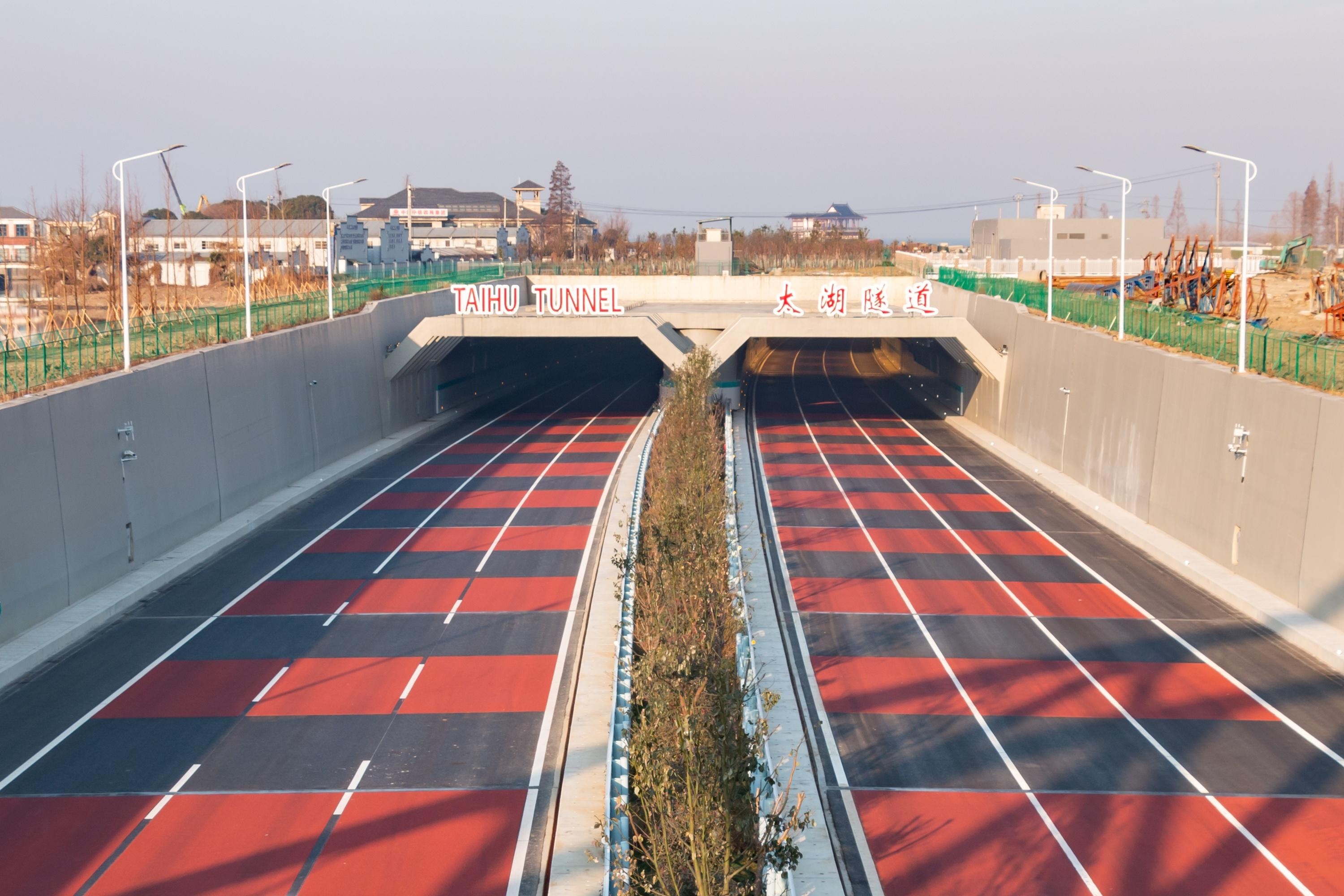 duong ham duoi nuoc anh 2