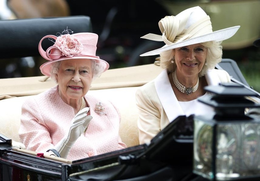 Nu hoang Anh muon ba Camilla se tro thanh hoang hau hinh anh