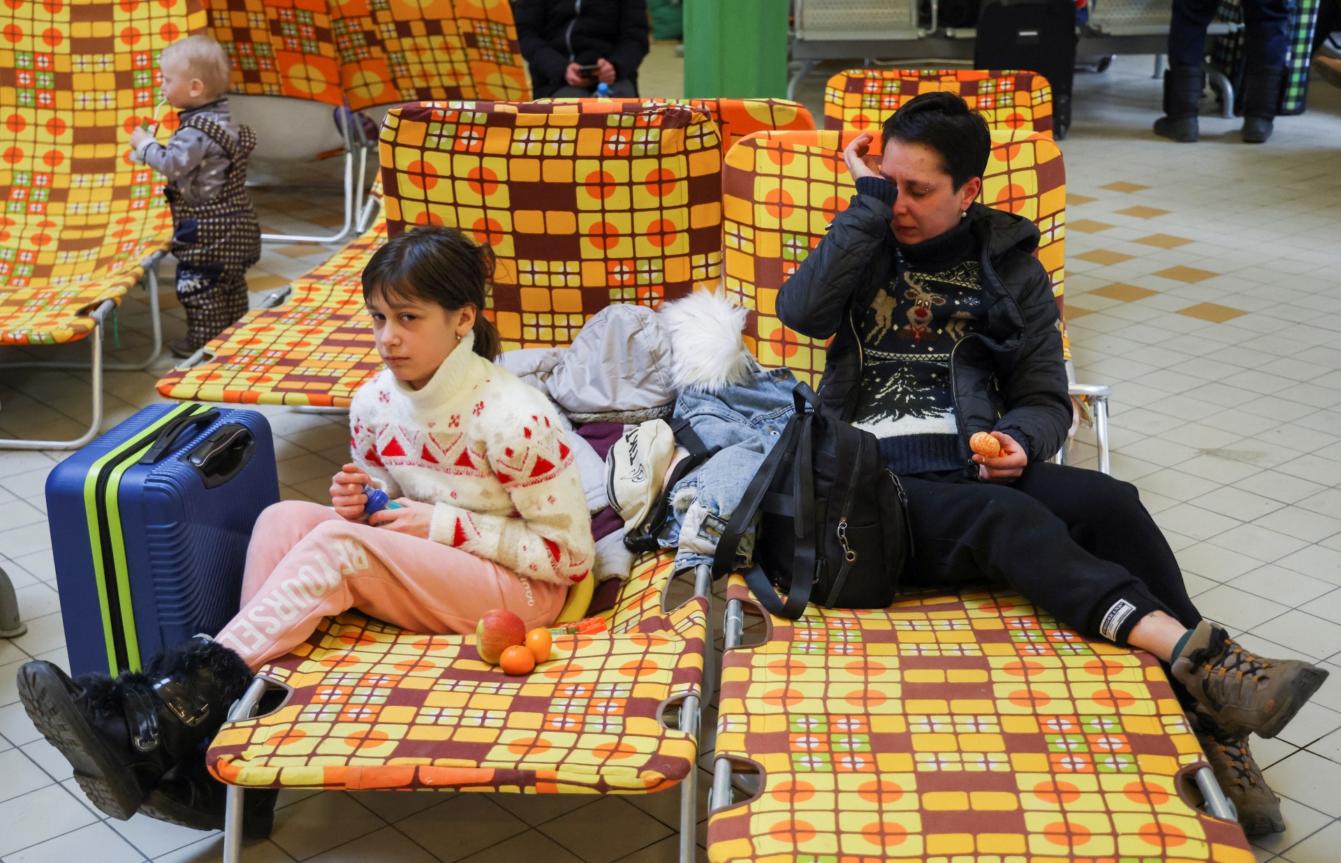 Ong Putin keu goi quan doi Ukraine lat do chinh phu hinh anh