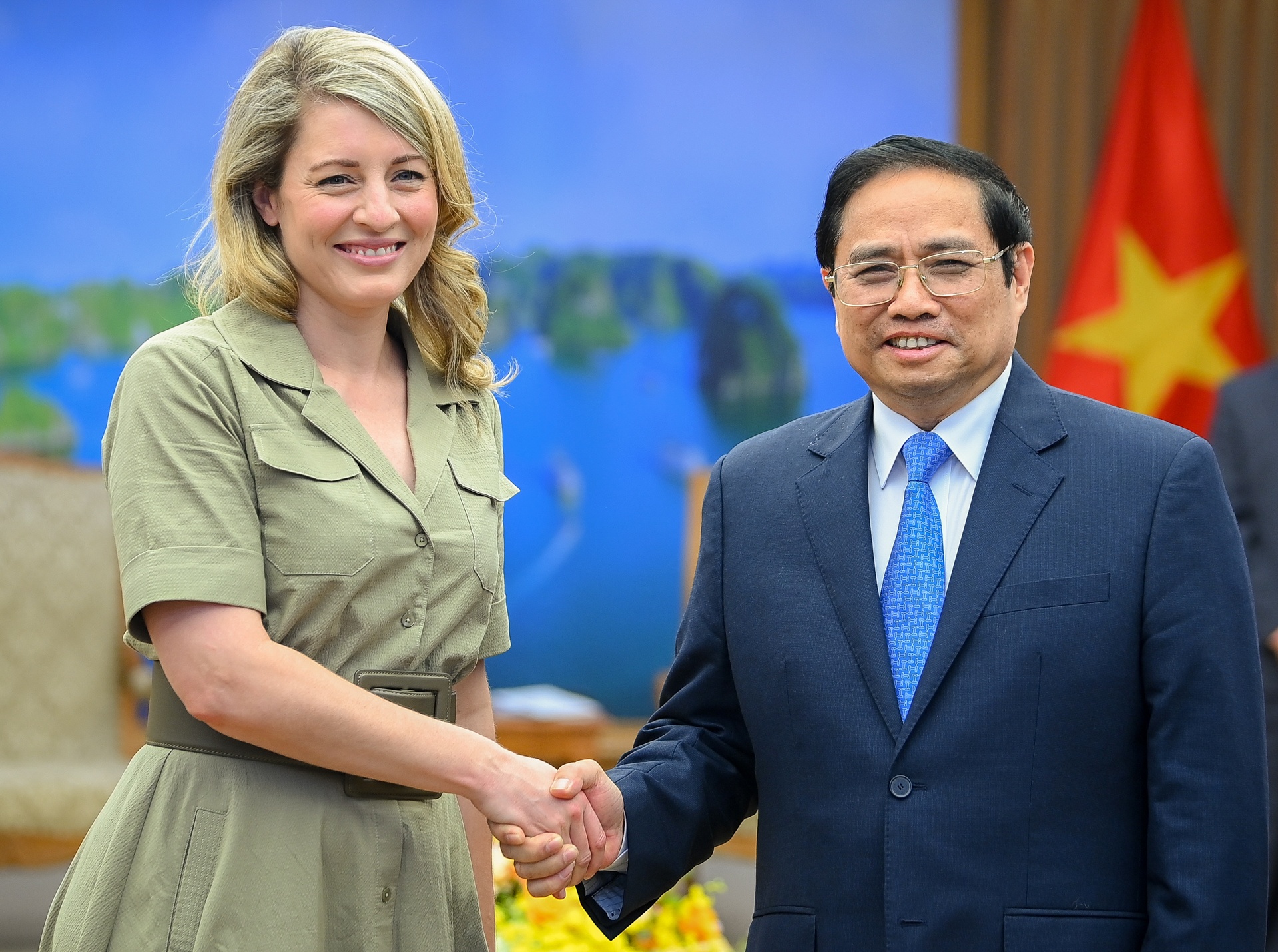 Ngoại trưởng Canada Mélanie Joly ảnh 2 Ngoai truong Canada Melanie Joly anh 2