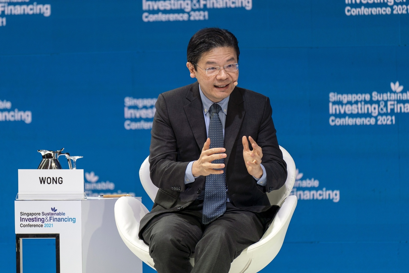 nguoi ke nhiem Ly Hien Long anh 1