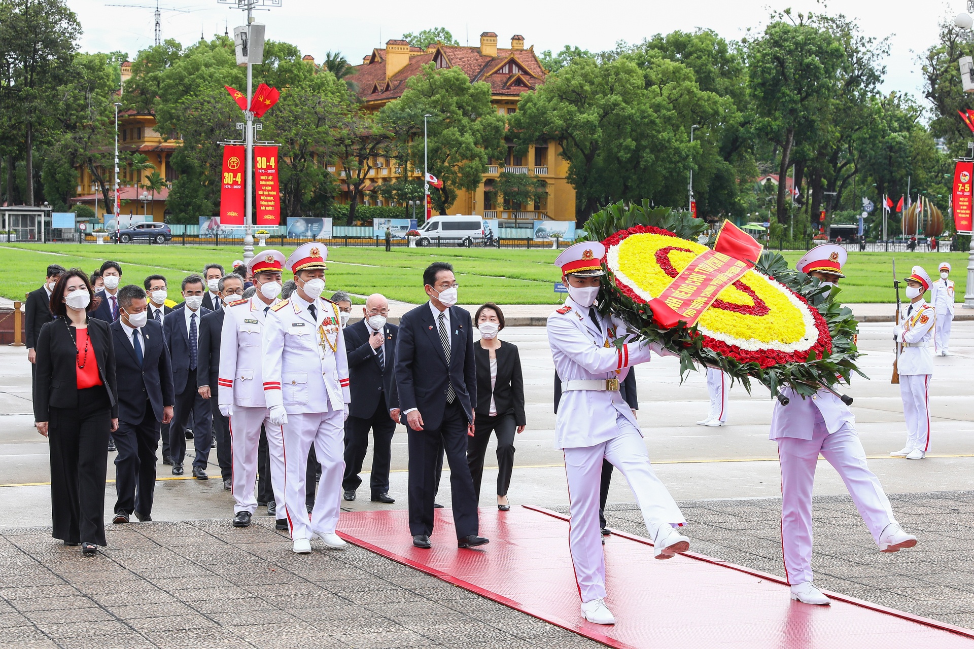 le don thu tuong Nhat Ban anh 9