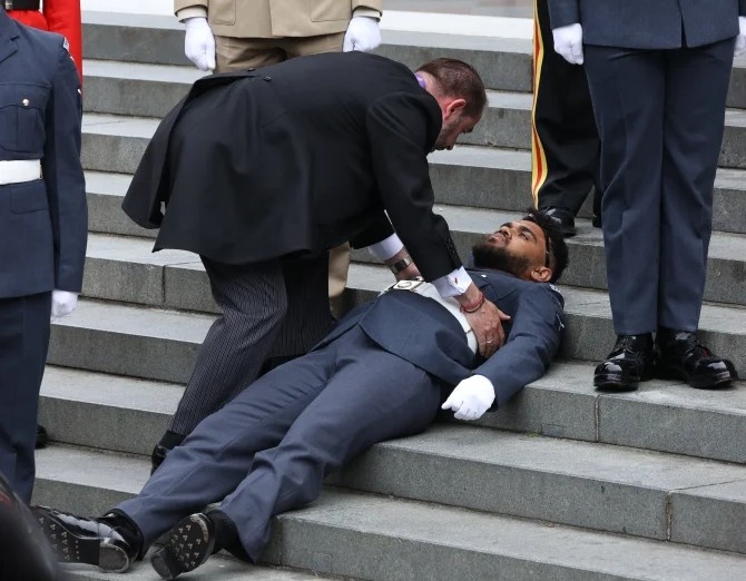 Linh danh du do guc tai su kien mung Dai le Bach kim cua Nu hoang Anh hinh anh