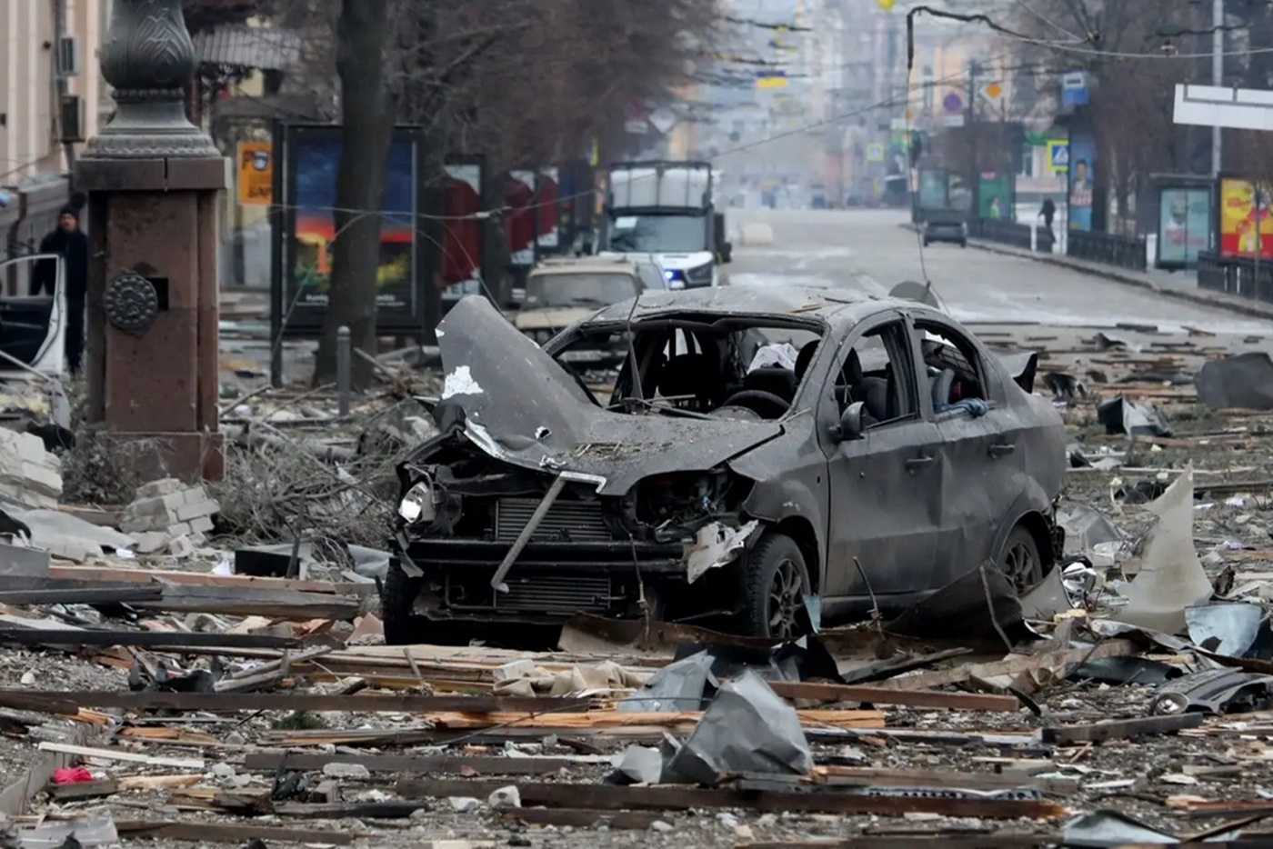 Danh bom tai thanh pho Ukraine do Nga kiem soat hinh anh