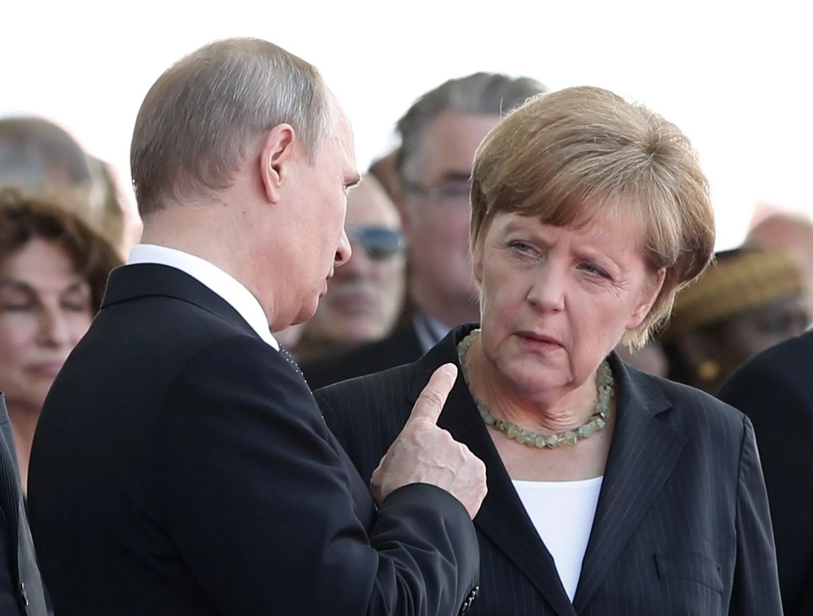 Ba Merkel ‘khong tu trach minh’ vi tinh hinh Ukraine hinh anh