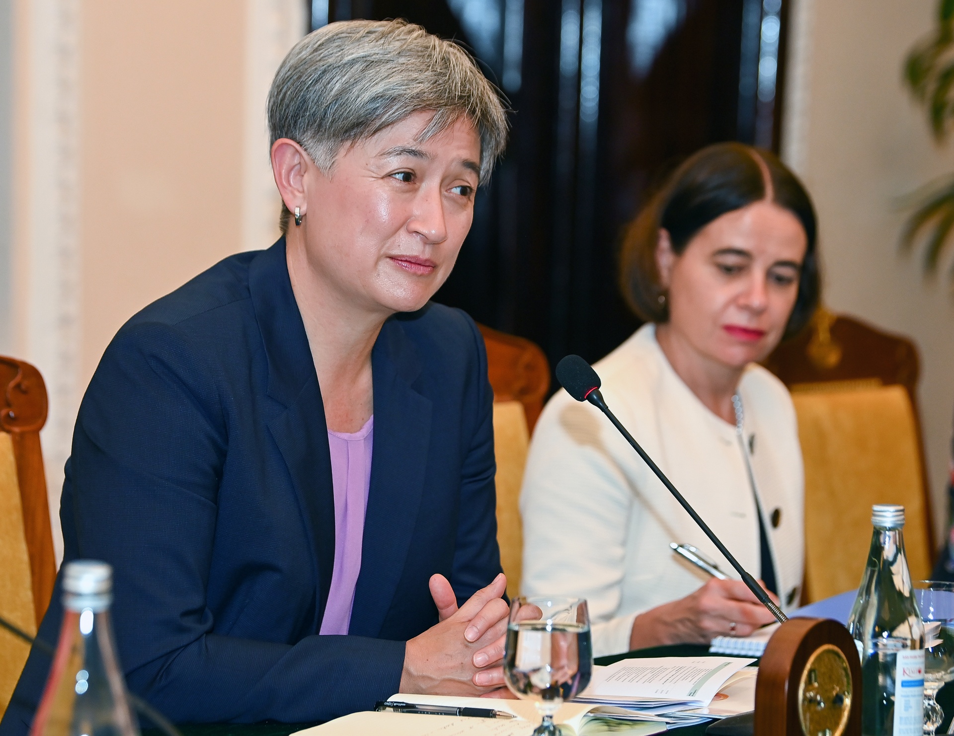 Australia luon coi trong Viet Nam anh 6