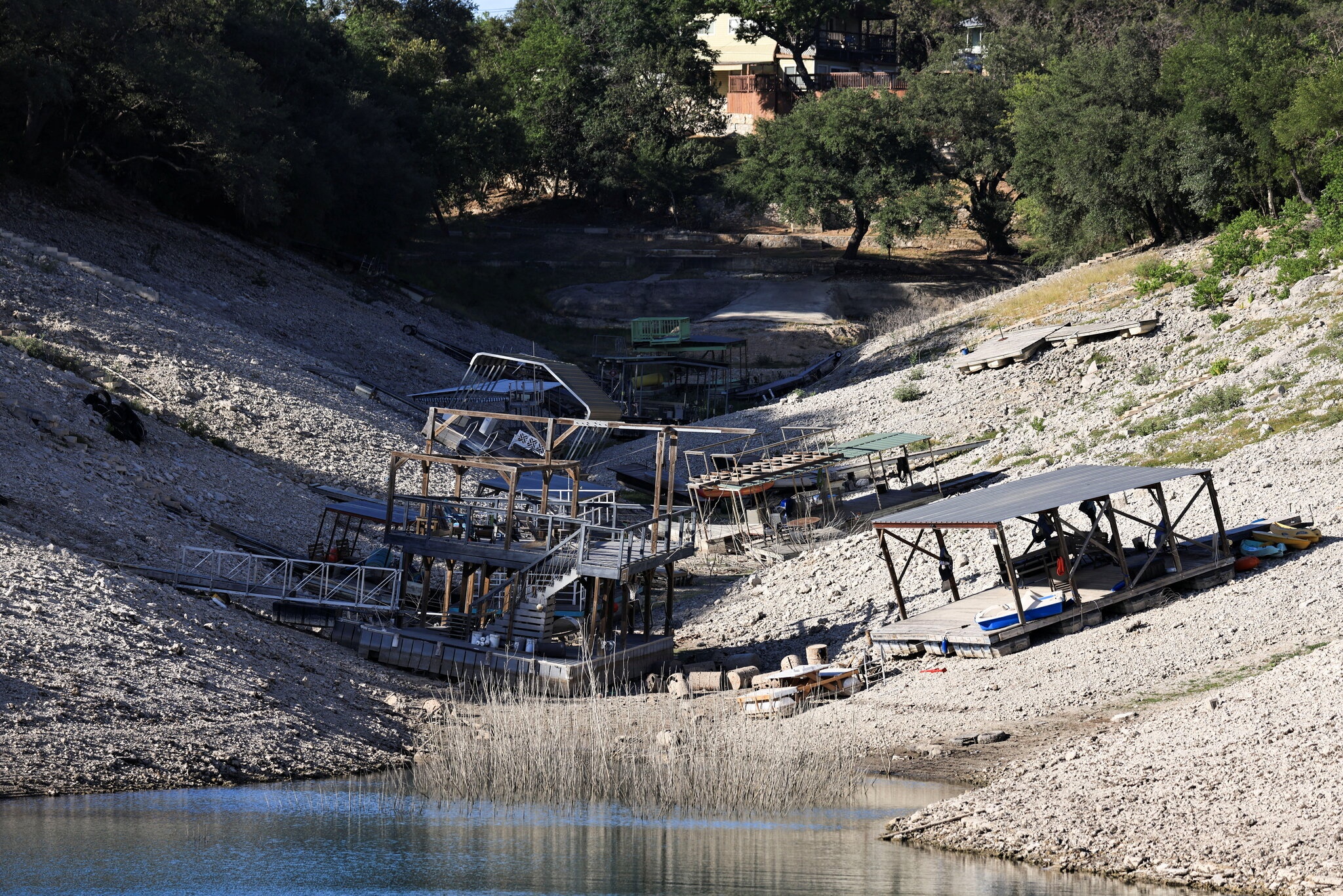 53 nguoi chet trong container anh 4