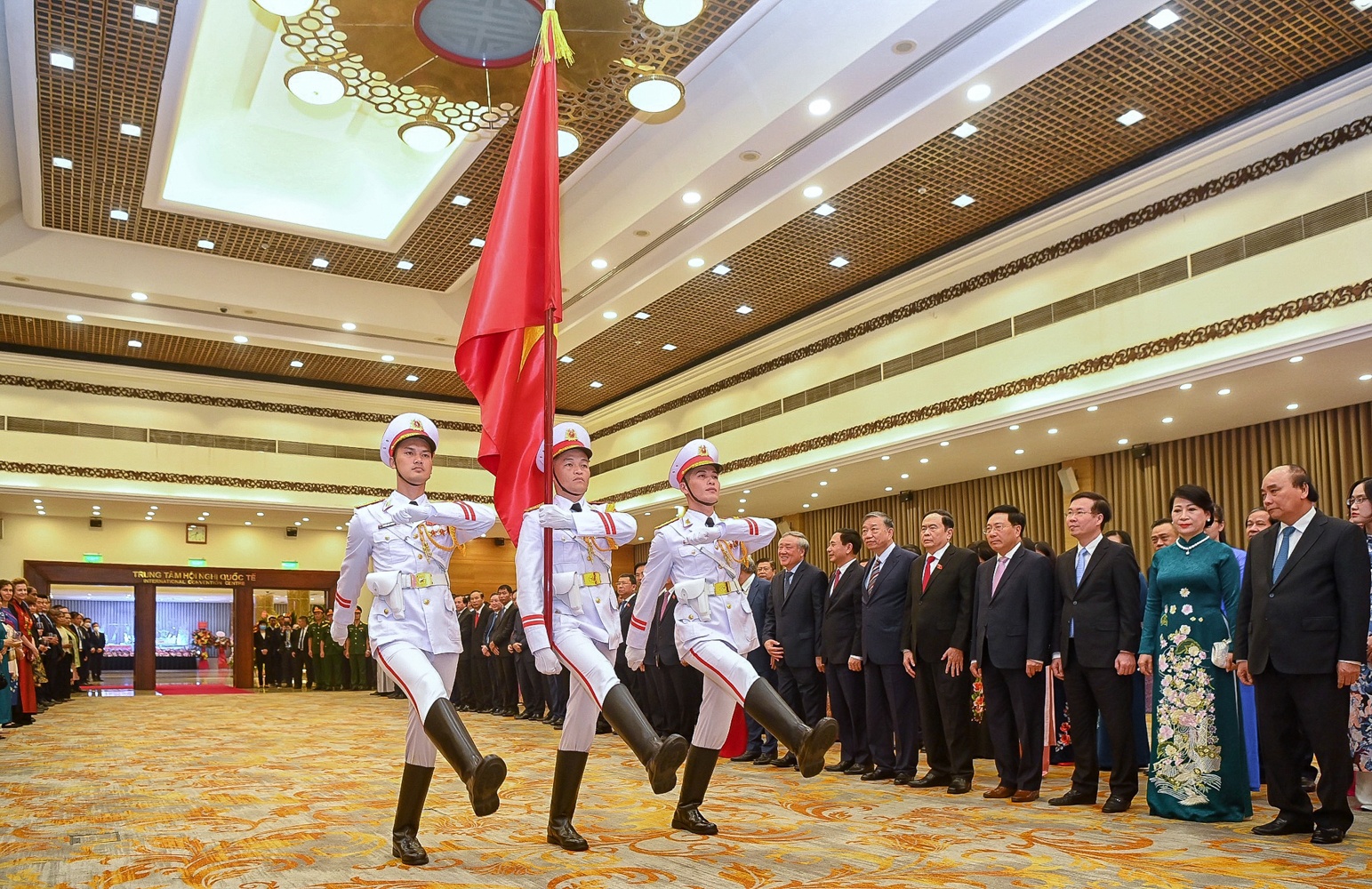 quoc khanh Viet Nam anh 4