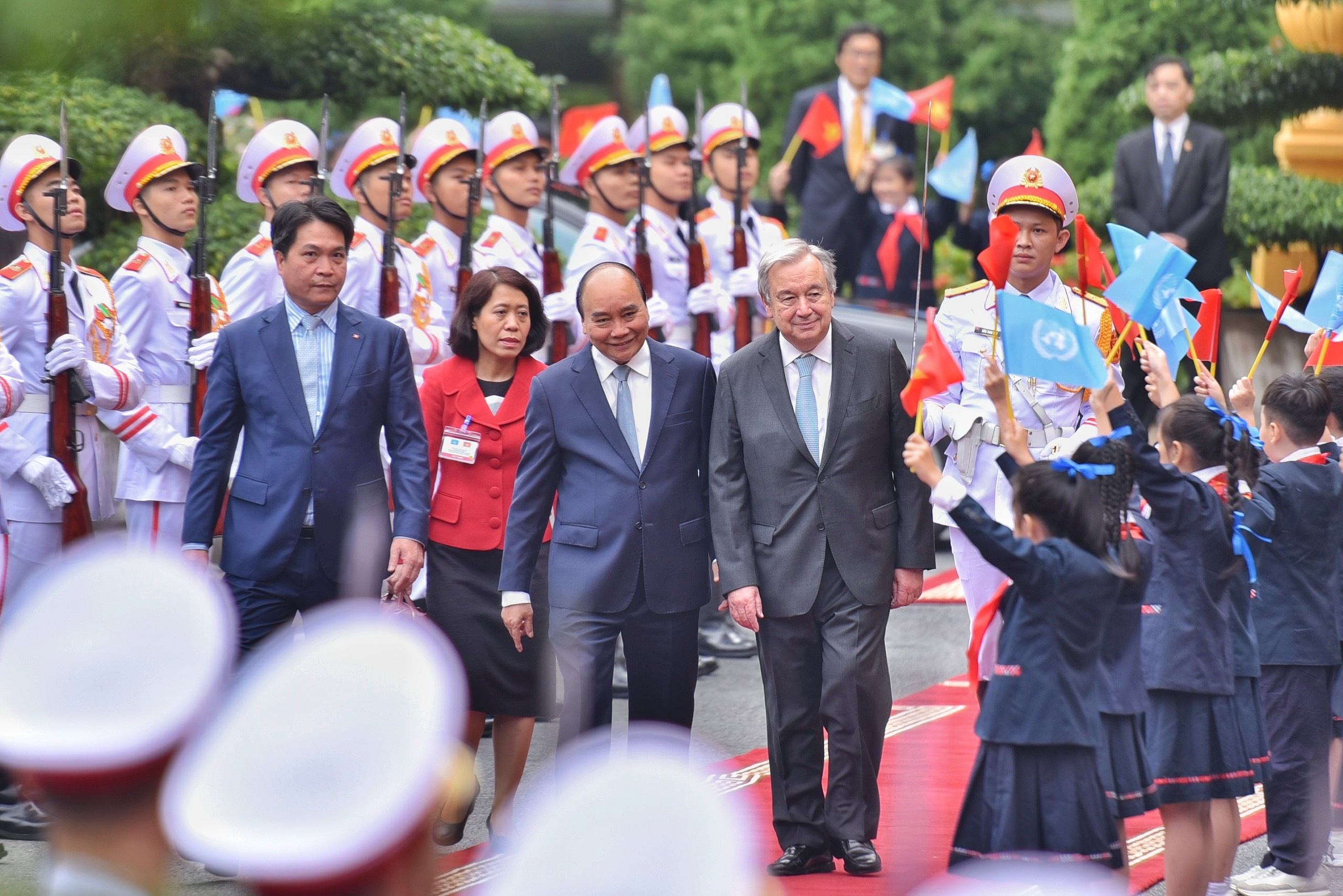 le don ong Guterres anh 2