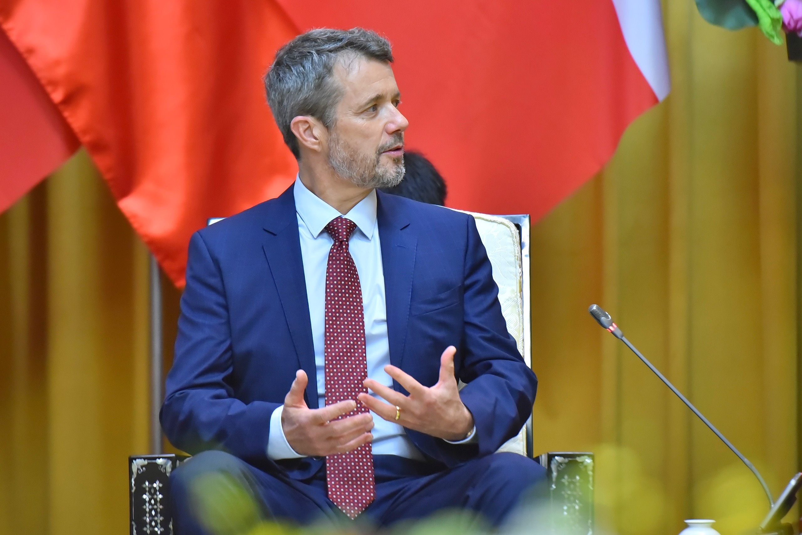 Thai tu Frederik anh 9